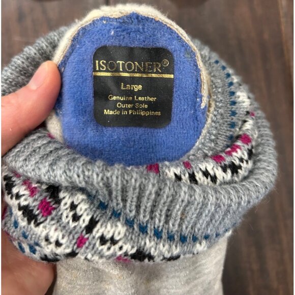 Isotoner Women's Size L Thermal Knit Slipper Socks With Non-Slip Soles - Picture 5 of 6